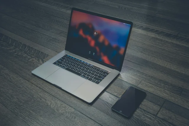 Cara Memilih Laptop yang Tepat untuk Pelajar dan Mahasiswa Cara Memilih Laptop yang Tepat untuk Pelajar dan Mahasiswa